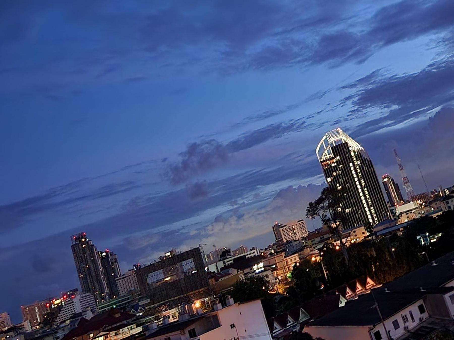 City Center Residentes Ccr Pattaya Y Екстер'єр фото